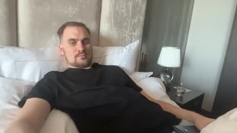 theonetojerkwith online show from February 2026 09:30:01 AM