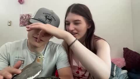 Astrid online show from March 2026 11:31:02 PM