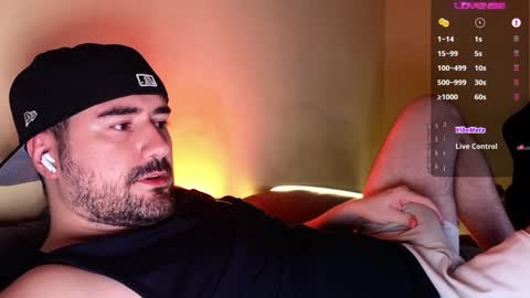 Snapshot of theoravi chatting on December 2024 02:42:01 AM Theo Ravi online show from December 2024 02:42:01 AM