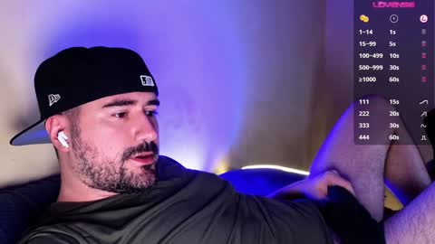 Snapshot of theoravi chatting on December 2024 02:24:01 AM Theo Ravi online show from December 2024 02:24:01 AM