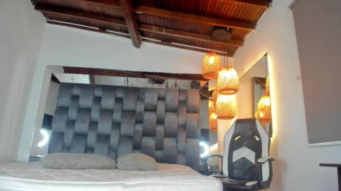 Pamela  online show from March 2026 10:42:02 AM