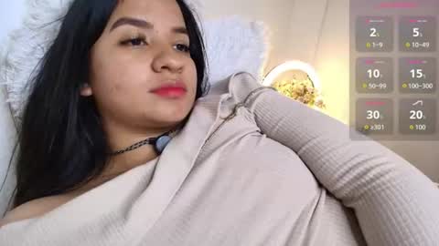 Snapshot of thepeach_ chatting on July 2026 09:38:01 PM thepeach_ online show from July 2026 09:38:01 PM