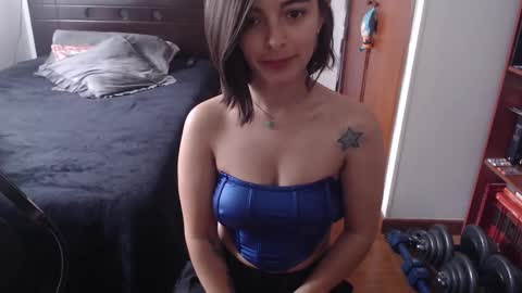 Snapshot of thepowerpuffgirl_99 chatting on December 2024 03:12:02 PM Amy online show from December 2024 03:12:02 PM