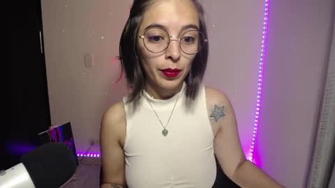 Snapshot of thepowerpuffgirl_99 chatting on January 2025 11:43:02 AM Amy online show from January 2025 11:43:02 AM