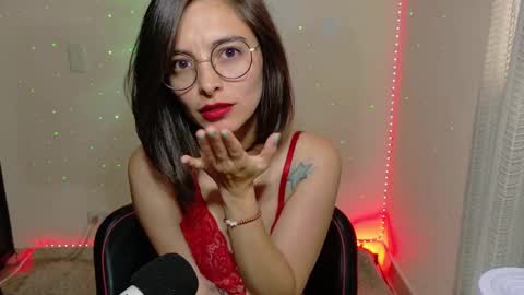 Snapshot of thepowerpuffgirl_99 chatting on February 2025 02:44:01 PM Amy online show from February 2025 02:44:01 PM