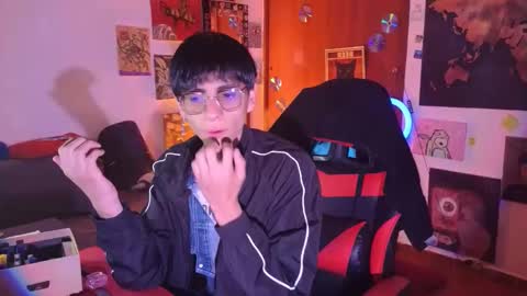 Matt independent model  online show from May 2026 09:20:01 PM