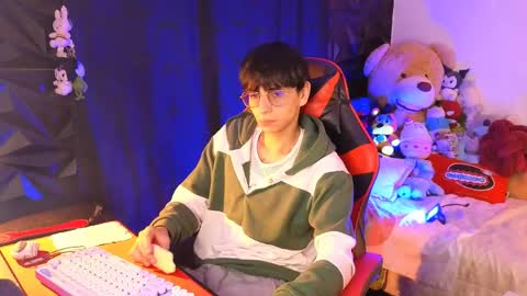 Matt independent model  online show from May 2026 08:16:02 PM