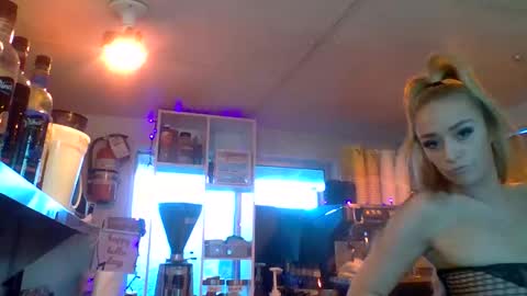 Snapshot of therealbabygofficial chatting on December 2025 11:43:01 PM therealbabygofficial online show from December 2025 11:43:01 PM