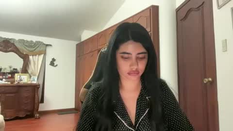 therealcamilabaddie online show from January 2025 03:28:02 AM