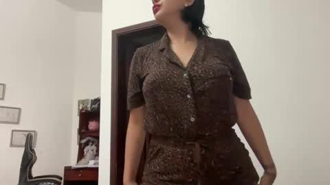 therealcamilabaddie online show from January 2025 11:18:02 PM