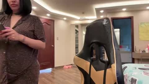 therealcamilabaddie online show from September 2025 06:33:02 PM