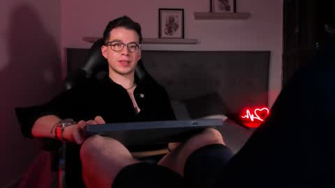 Snapshot of therealmartincox chatting on October 2025 06:41:01 PM 4th online show from October 2025 06:41:01 PM