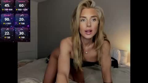 Selina Kyle online show from February 2025 11:26:01 PM