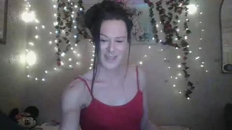 Snapshot of thesillymillie chatting on January 2025 02:01:01 AM sillymillie0 online show from January 2025 02:01:01 AM