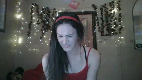 Snapshot of thesillymillie chatting on September 2025 06:54:01 PM sillymillie0 online show from September 2025 06:54:01 PM