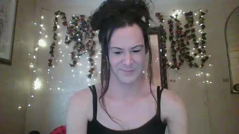 Snapshot of thesillymillie chatting on January 2026 08:12:01 PM sillymillie0 online show from January 2026 08:12:01 PM