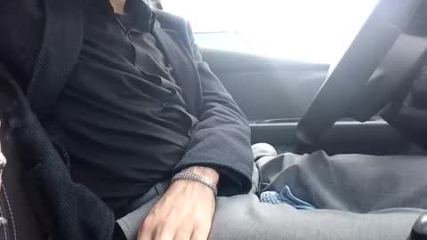 thesixpack_ online show from April 2026 12:45:02 PM