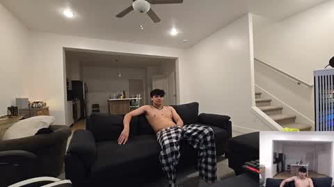 Snapshot of theslutcouple98 chatting on October 2025 05:37:01 AM theslutcouple98 online show from October 2025 05:37:01 AM