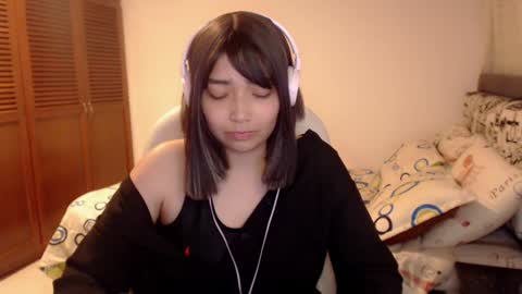 Mai online show from December 2024 03:52:02 AM