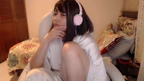 Mai online show from January 2025 06:25:01 AM