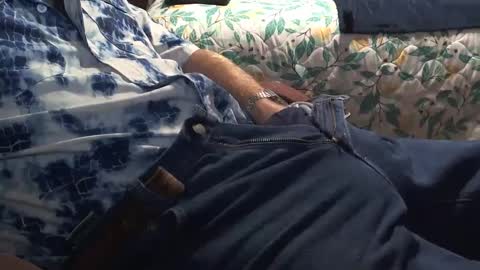 thetnguy online show from December 2024 04:58:01 PM