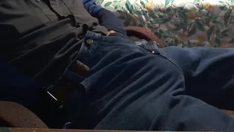 thetnguy online show from January 2025 11:19:02 PM