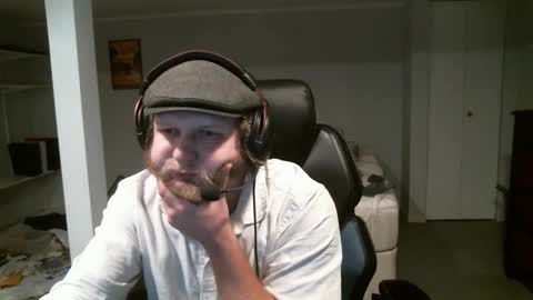 Snapshot of thetravalman chatting on October 2025 09:07:02 AM vagabond online show from October 2025 09:07:02 AM