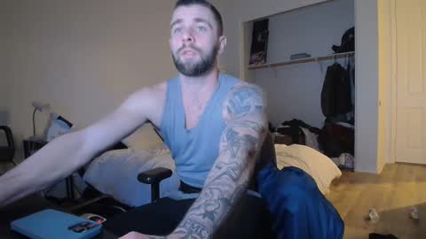 Snapshot of theufcfan_8181 chatting on February 2025 04:47:01 AM troy online show from February 2025 04:47:01 AM