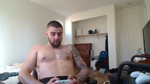 Snapshot of theufcfan_8181 chatting on March 2025 10:02:02 PM troy online show from March 2025 10:02:02 PM