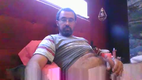 Snapshot of theviper1990 chatting on May 2026 02:18:02 AM Carlos1990 online show from May 2026 02:18:02 AM