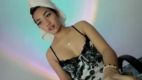 Snapshot of thewhoremistress05 chatting on October 2025 02:19:01 AM stella online show from October 2025 02:19:01 AM