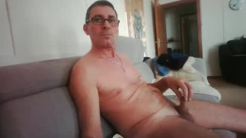 Snapshot of thhe13 chatting on March 2025 11:39:02 AM thhe13 online show from March 2025 11:39:02 AM