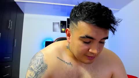 Thiago online show from February 2025 08:17:01 AM