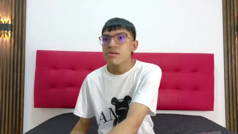Snapshot of thiago_m17 chatting on May 2026 11:40:01 AM thiago_m17 online show from May 2026 11:40:01 AM