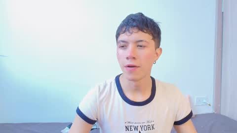 Snapshot of thiago_n_sam chatting on September 2025 04:00:02 PM thiago_n_sam online show from September 2025 04:00:02 PM