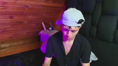 Snapshot of thiago_n_sam chatting on October 2025 02:19:01 PM thiago_n_sam online show from October 2025 02:19:01 PM