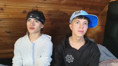 Snapshot of thiago_n_sam chatting on October 2025 01:35:01 AM thiago_n_sam online show from October 2025 01:35:01 AM