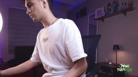 Thiago online show from February 2025 11:30:01 PM