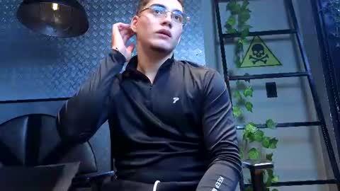 Thiago  online show from July 2026 11:50:02 AM