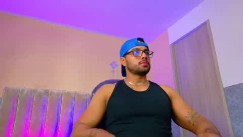 Thiago online show from July 2026 07:27:01 PM