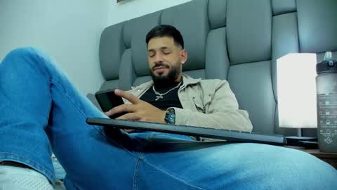 Snapshot of thiagomez17 chatting on March 2026 07:53:02 PM Thia Gomez online show from March 2026 07:53:02 PM