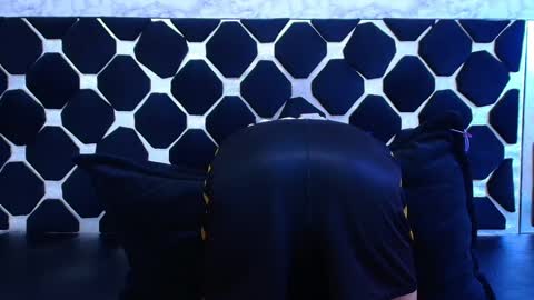 Thiago   online show from February 2025 07:16:02 PM