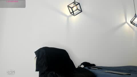 Snapshot of thiagosantos_ chatting on September 2025 05:29:01 AM Thiago Instagram online show from September 2025 05:29:01 AM