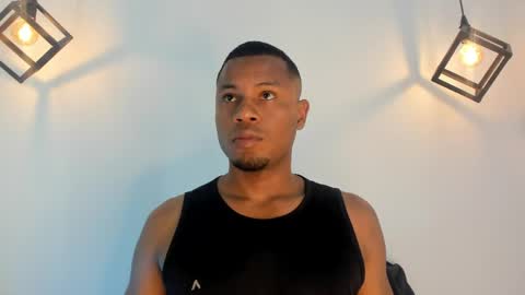 Snapshot of thiagosantos_ chatting on April 2026 11:26:01 PM Thiago Instagram online show from April 2026 11:26:01 PM