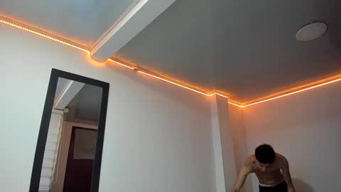 Thiago Wells online show from December 2024 04:58:01 PM