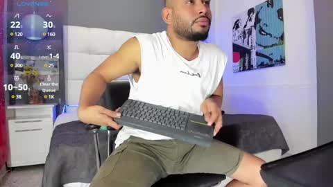 Snapshot of thiagoxbig chatting on February 2025 09:15:01 PM thiagoxbig online show from February 2025 09:15:01 PM