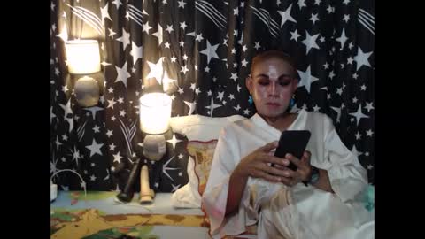 Snapshot of thick_bigcock13 chatting on December 2024 12:34:02 AM gil online show from December 2024 12:34:02 AM