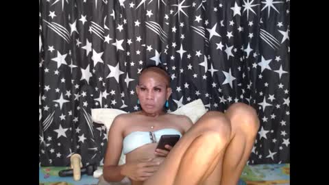 Snapshot of thick_bigcock13 chatting on December 2024 07:40:01 PM gil online show from December 2024 07:40:01 PM