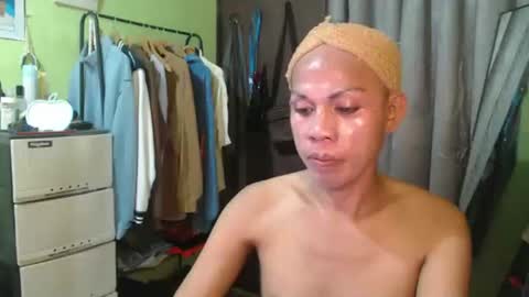 Snapshot of thick_bigcock13 chatting on October 2025 02:12:02 AM gil online show from October 2025 02:12:02 AM