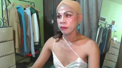 gil online show from November 2025 10:14:02 AM